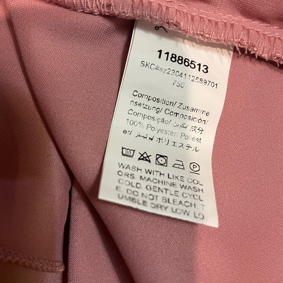 Women’s Plus Size Blouse (22-24 ) - Picture 6 of 7